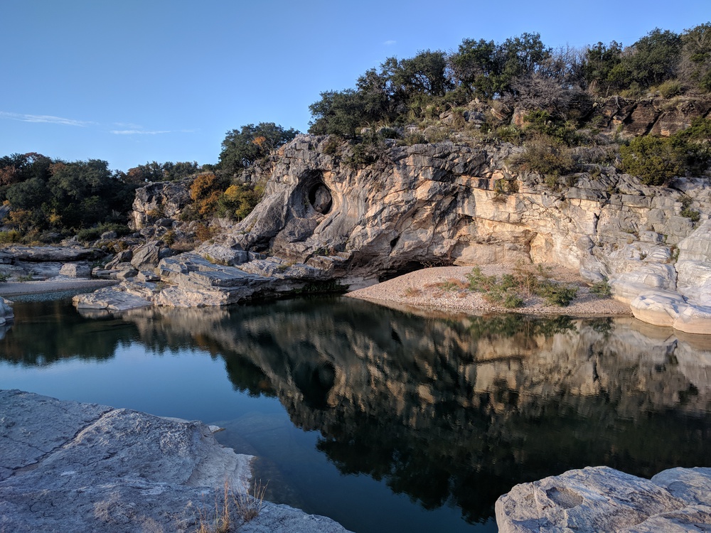 pedernales_hole_rock-resized